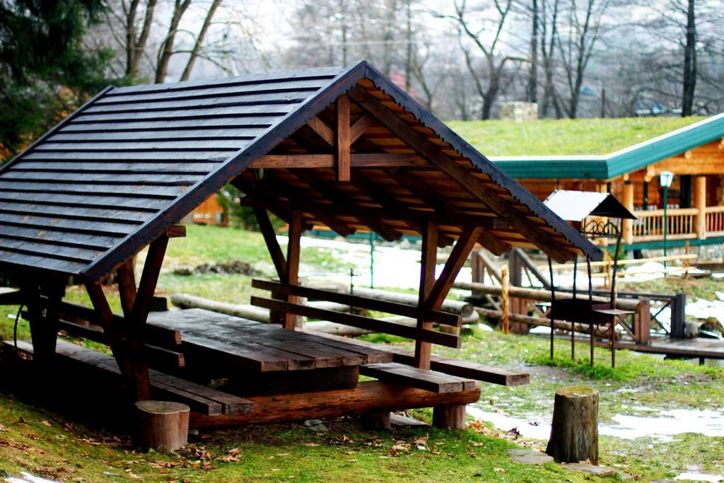 Eco House Butinar Villa Kosmach Luaran gambar